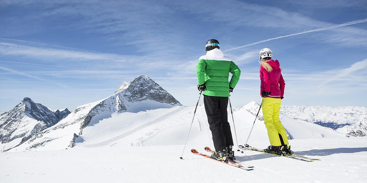 Skifahren am Hintertuxer Gletscher © TVB Tux Finkenberg Johannes Sautner